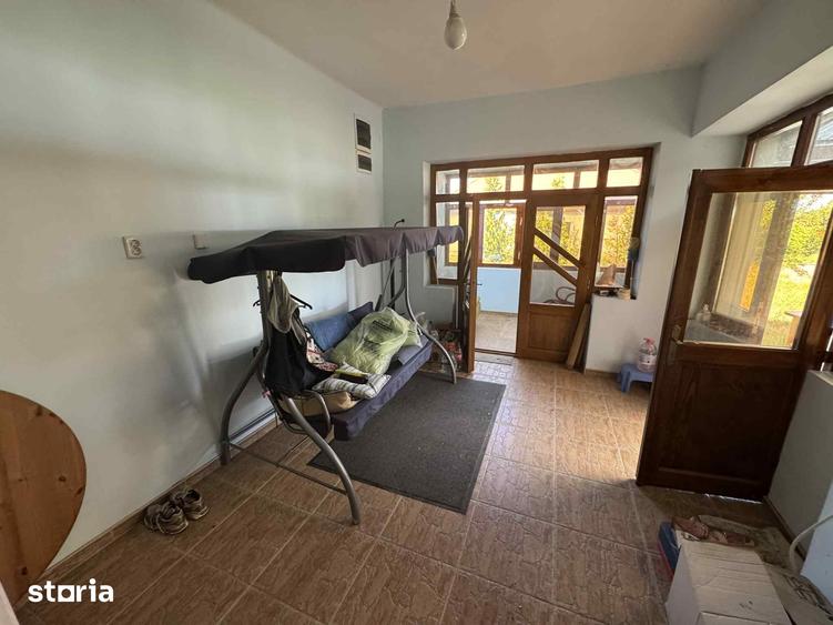 Casă cu 5 camere cu Teren 4500 Mp în Beltiug