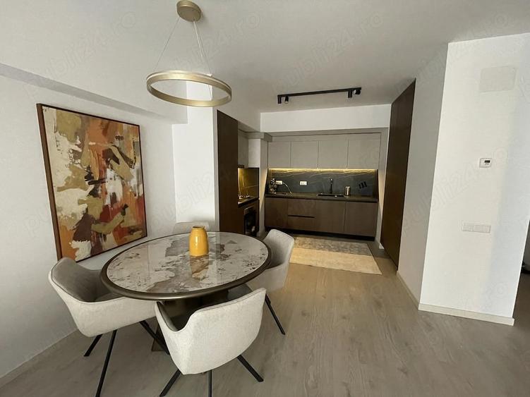 Apartament cu 2 camere semidecomandat în Ghencea