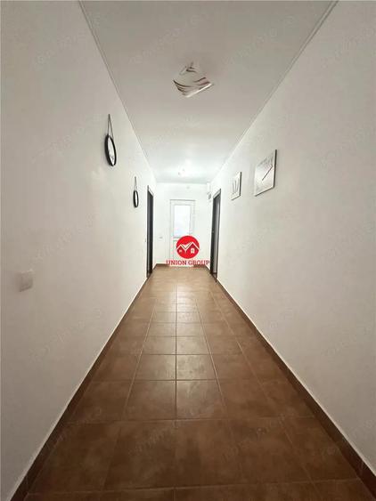 Spațiu comercial, de 350 mp, în Costinești