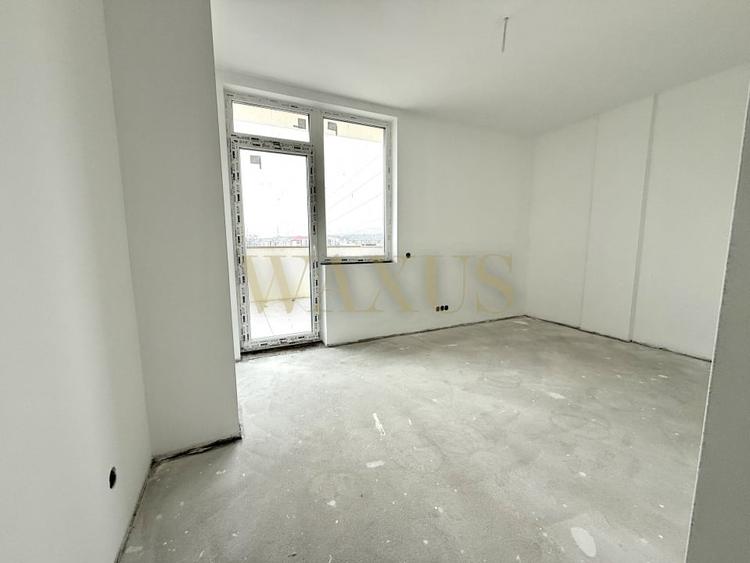Apartament cu 3 camere semidecomandat în Florești — fotografia 3