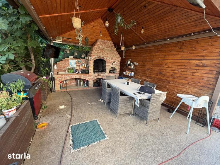 Casă cu 4 camere cu Teren 951 Mp în Odăi