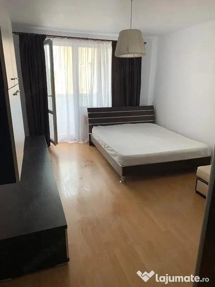 Apartament cu 2 camere decomandat în Craiter