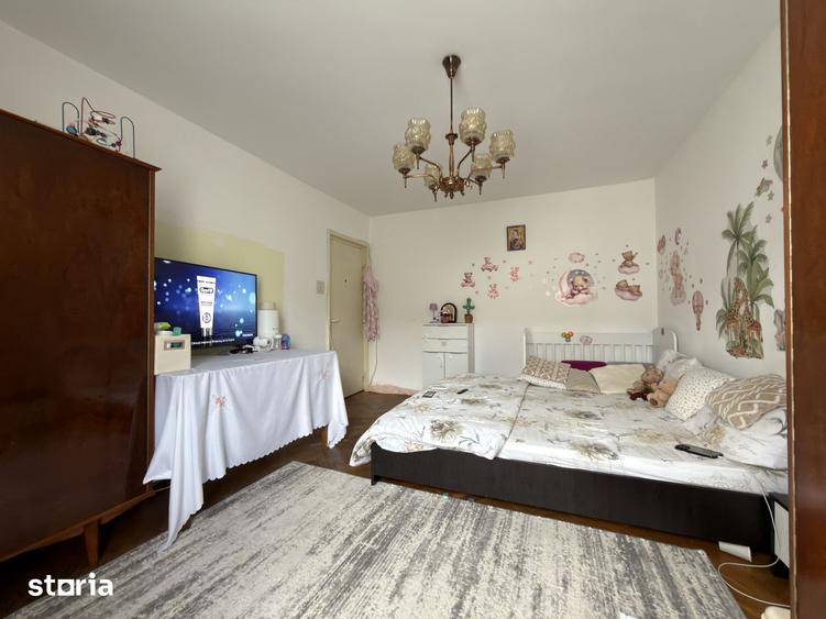 Apartament cu 4 camere decomandat, mobilat în Circumvalațiunii