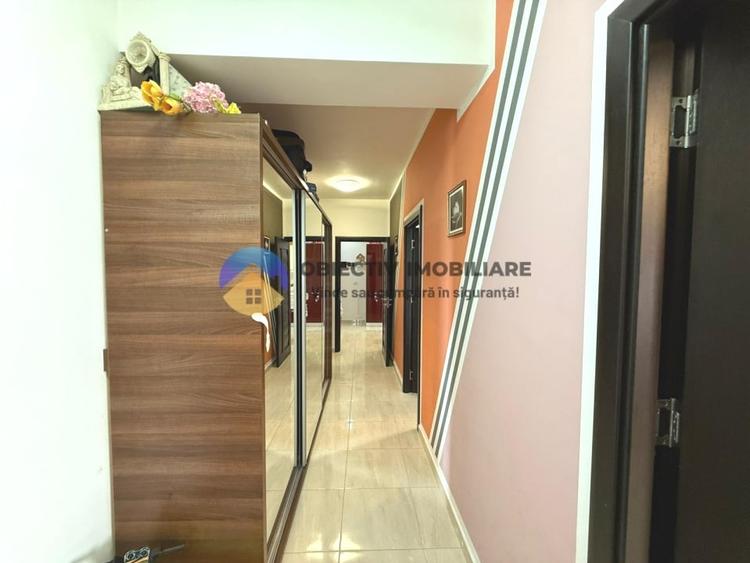 Apartament cu 2 camere decomandat, mobilat în Mărăței