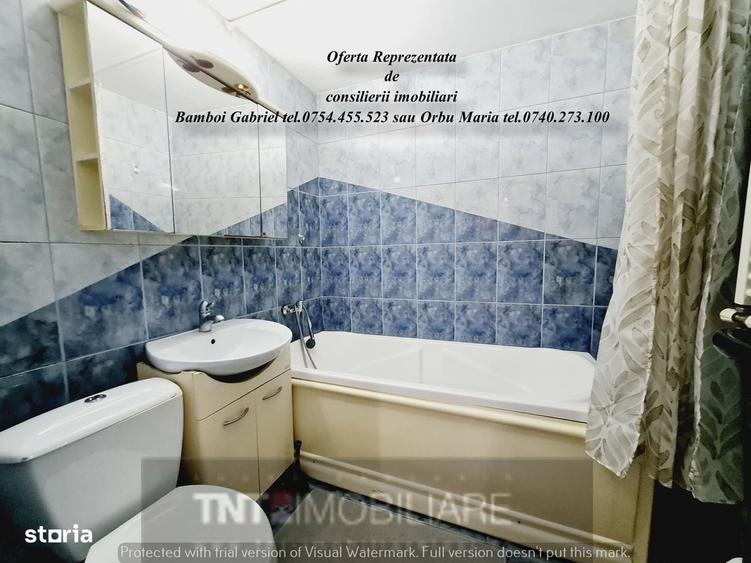 Apartament cu 3 camere decomandat în Central