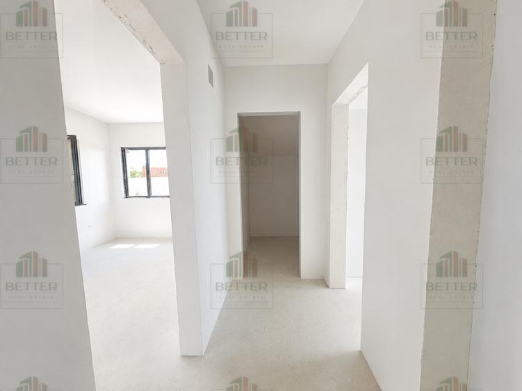 Casă individuală cu 4 camere cu Teren 340 Mp în Berceni