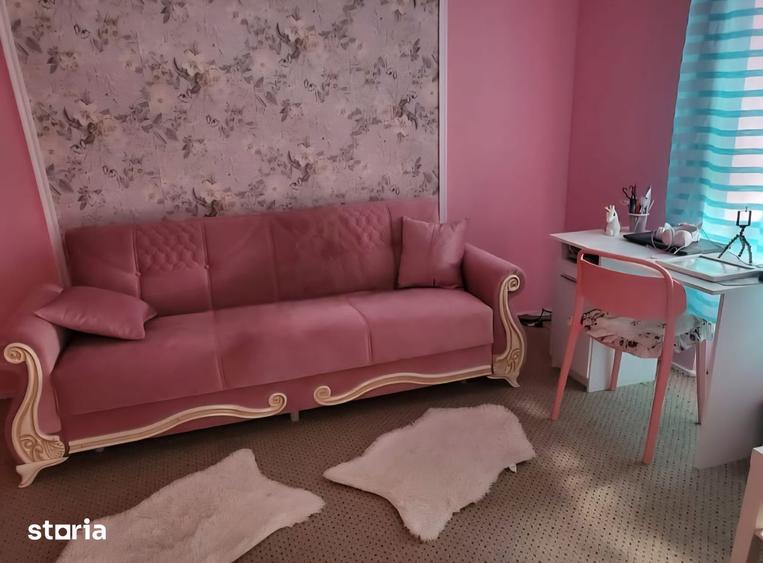 Casă cu 4 camere cu Teren 902 Mp în Ronaț
