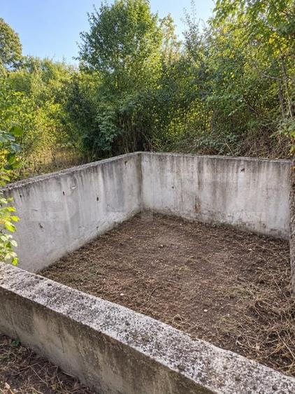 Casă individuală cu 6 camere cu Canalizare în Râpaș