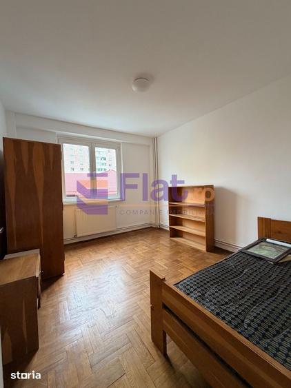 Apartament cu 3 camere în Astra
