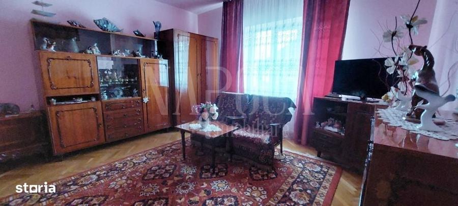 Casă cu 3 camere în Central