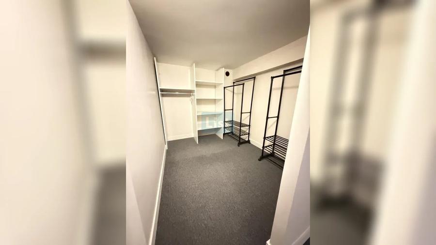 Apartament cu 3 camere semidecomandat în Semicentral