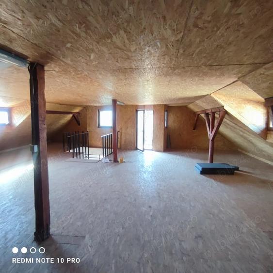 Casă cu 6 camere în Central