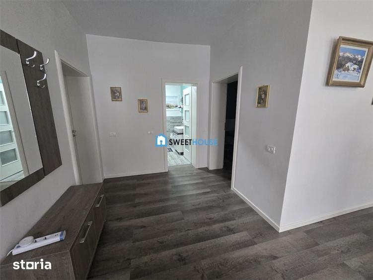 Casă cu 5 camere cu Teren 1600 Mp în Șinca