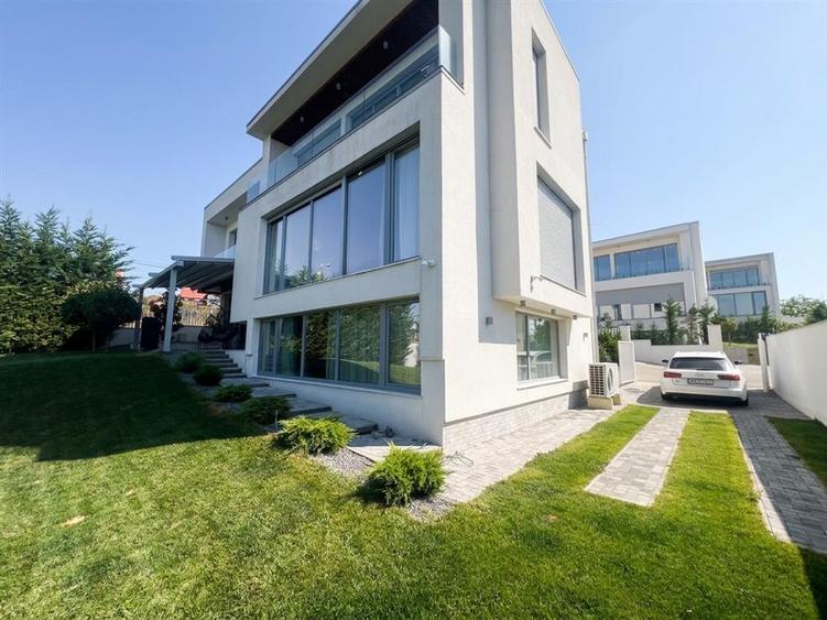 Casă cu 4 camere cu Teren 474 Mp în Dealuri Oradea