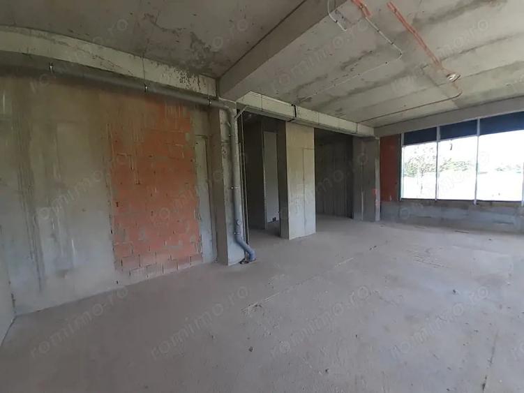 Spațiu comercial, de 238 mp, în Băneasa