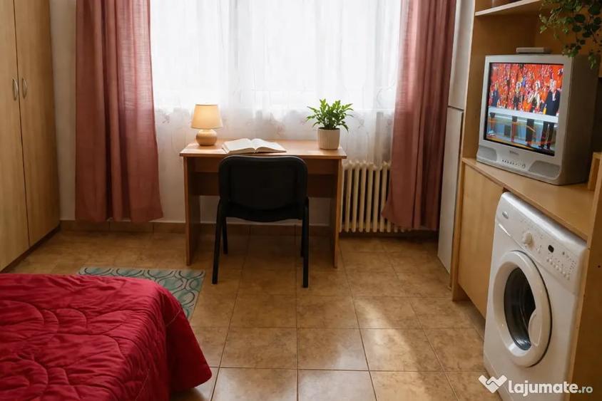 Garsonieră semidecomandată în Socola