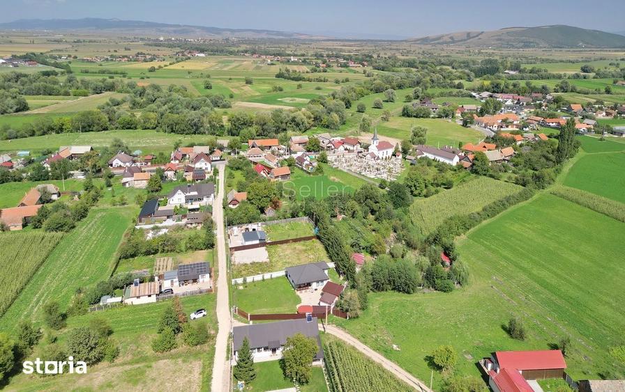 Teren de 1000 mp, în Chichiș