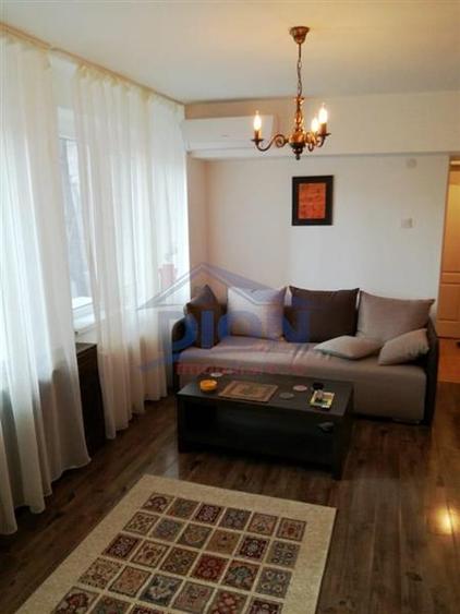 Apartament cu 2 camere semidecomandat, mobilat în Batistei