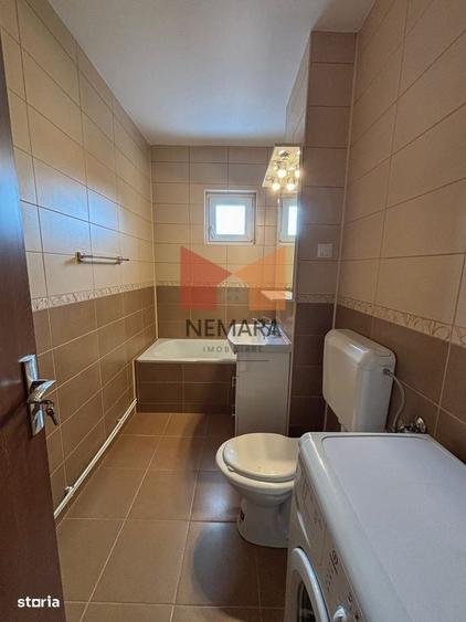 Apartament cu 2 camere decomandat în 7 Noiembrie
