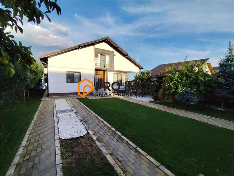 Casă cu 5 camere cu Canalizare în Sud-Vest