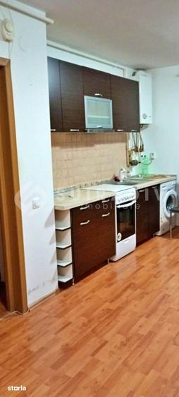 Apartament cu 2 camere semidecomandat în Chinteni