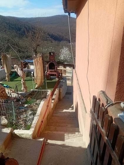 Casă cu 2 camere în Central