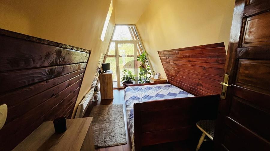 Casă individuală cu 4 camere cu Teren 959 Mp în Lăzăreni