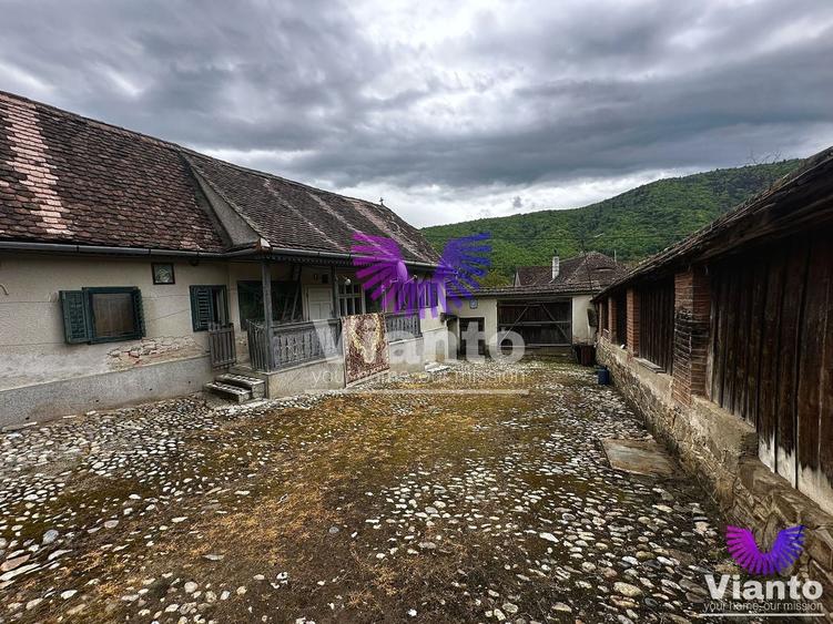 Casă individuală cu 3 camere cu Canalizare în Fântânele