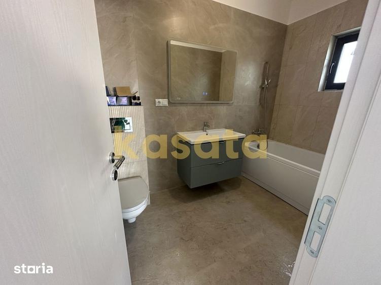 Casă cu 3 camere cu Teren 450 Mp în Central