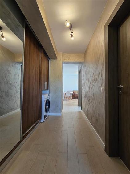 Apartament cu 2 camere decomandat în Rediu