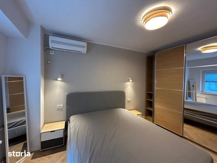 Apartament cu 3 camere semidecomandat în Dorobanți