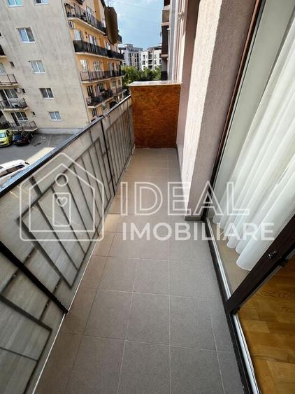 Apartament cu 3 camere decomandat, mobilat în Turnișor