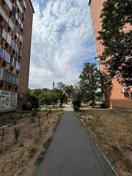Apartament cu 2 camere semidecomandat în Rogerius