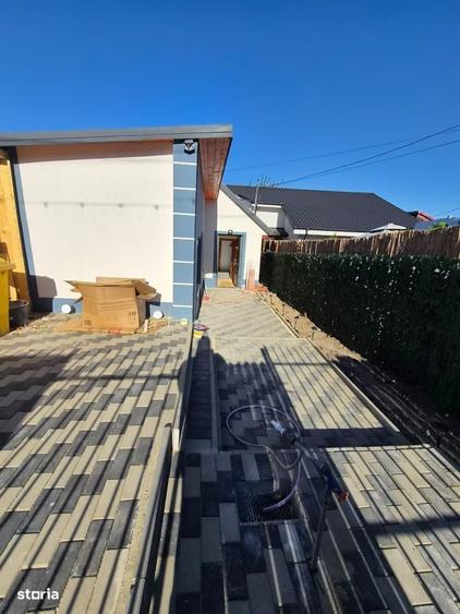 Casă cu 3 camere cu Teren 102 Mp în CFR
