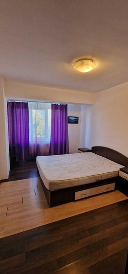 Apartament cu 2 camere decomandat în Sisești