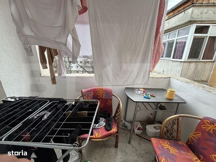 Apartament cu 3 camere decomandat în Albești