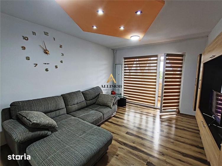 Apartament cu 2 camere decomandat în Republicii