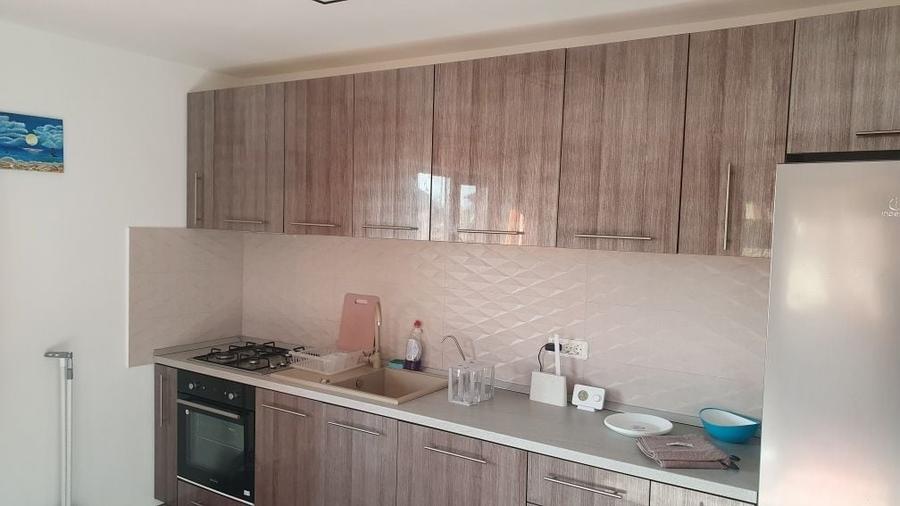 Casă cu 3 camere decomandat cu Teren 500 Mp în Mihail Kogălniceanu