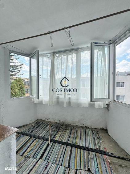 Apartament cu 4 camere în Hărmanului