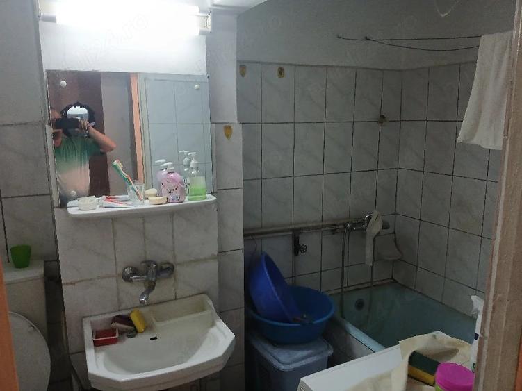 Apartament cu 2 camere decomandat în Poștei - Bucov