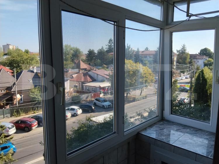 Apartament cu 2 camere decomandat în Central