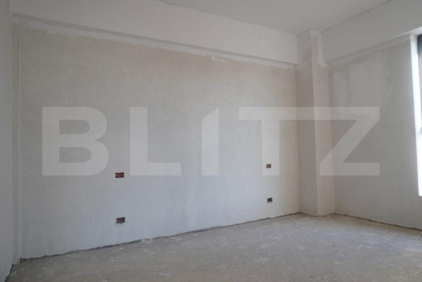Apartament 3 camere, bloc nou, 67mp, semifinisat, zona Centrala - 1