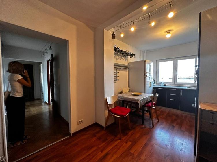Apartament cu 2 camere decomandat, mobilat în Banu Manta