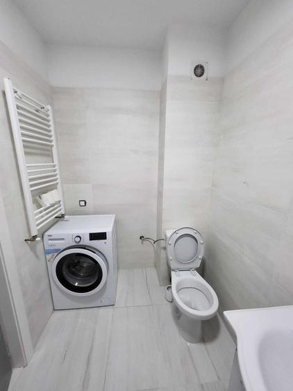 Apartament cu 2 camere decomandat în Hipodrom