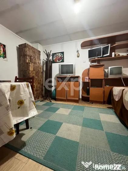 Casă cu 3 camere cu Teren 567 Mp în Central