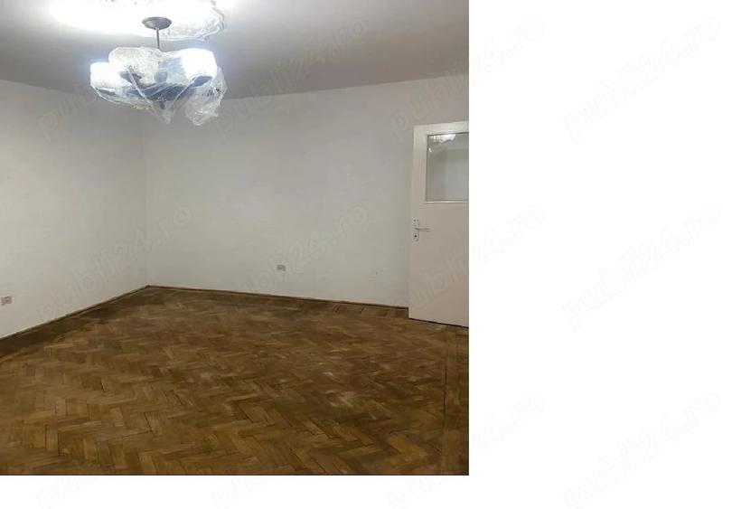 Apartament cu 2 camere decomandat în CET