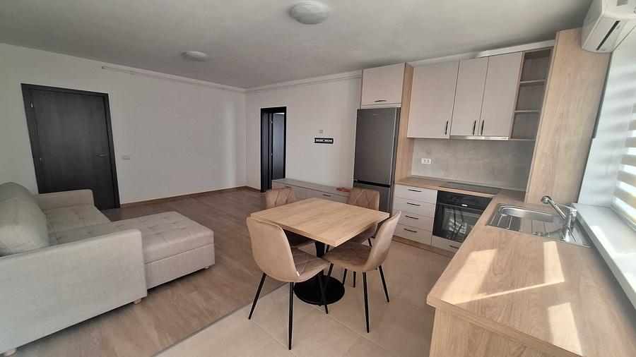 Apartament cu 2 camere semidecomandat în Sânpetru