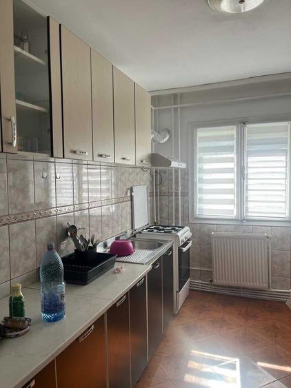 Apartament cu 2 camere decomandat în Exterior Vest