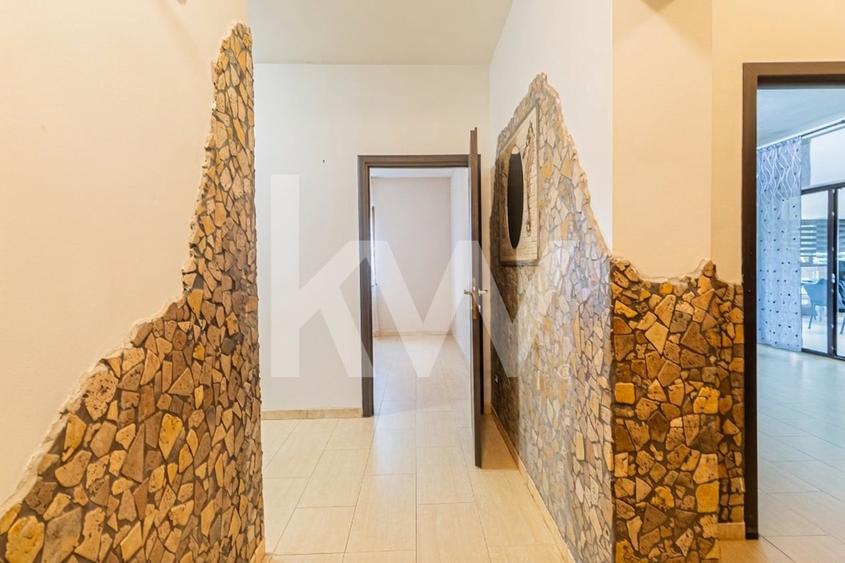 Apartament cu 4 camere decomandat, mobilat în Sânpetru