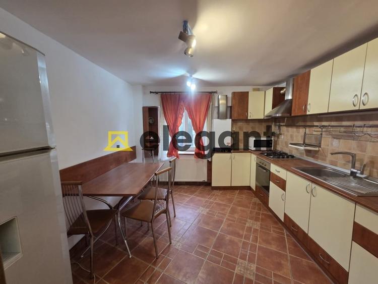 Apartament cu 4 camere decomandat, mobilat în Sărari